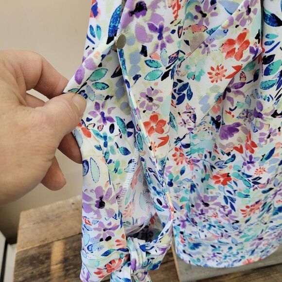 The Limited split sleeve top - Picture 6 of 9